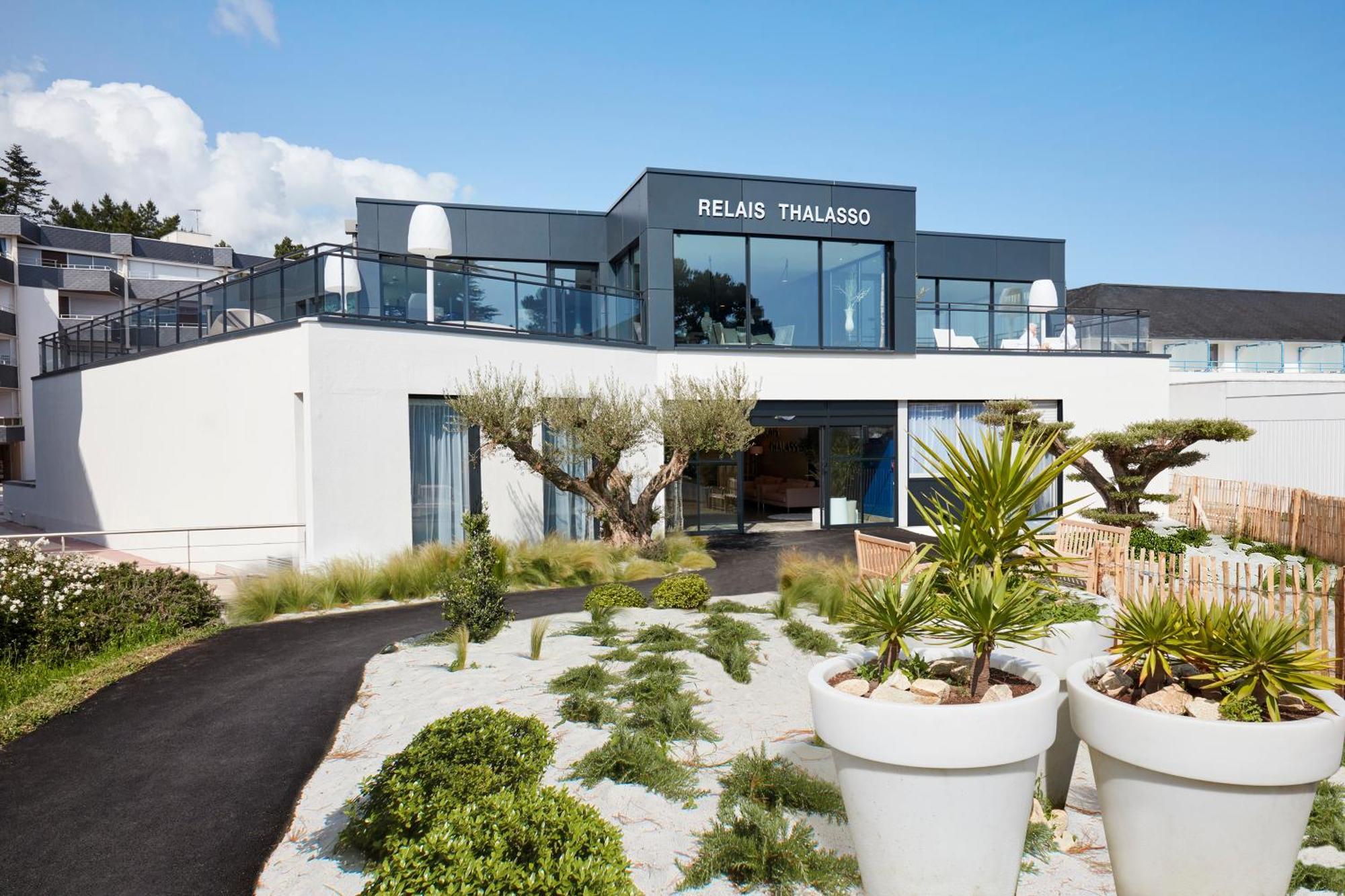 Hotel Kastel - Relais Thalasso & Spa Bénodet エクステリア 写真